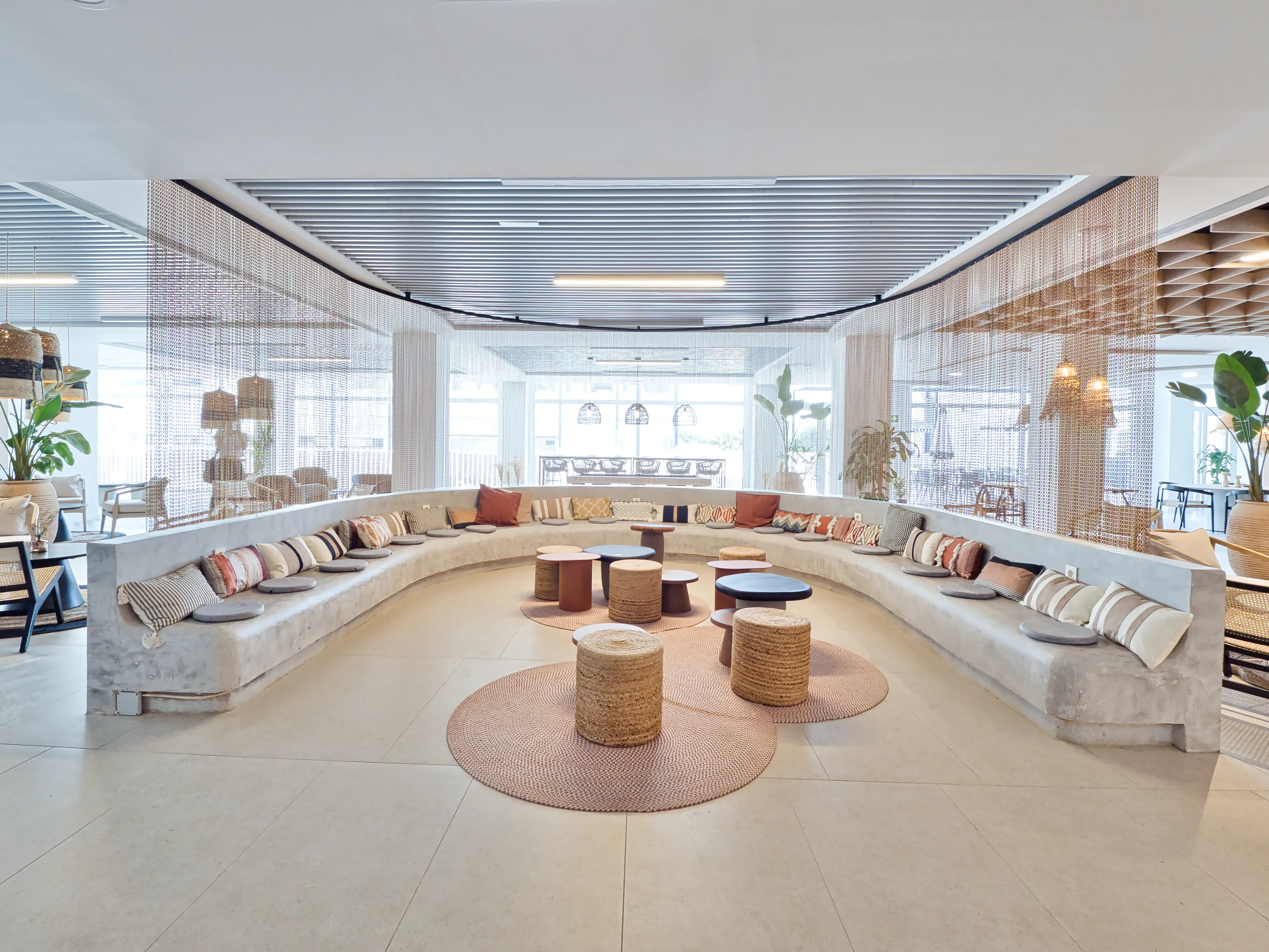 nera living location image